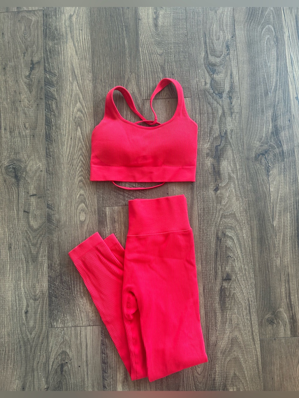 Red workout set